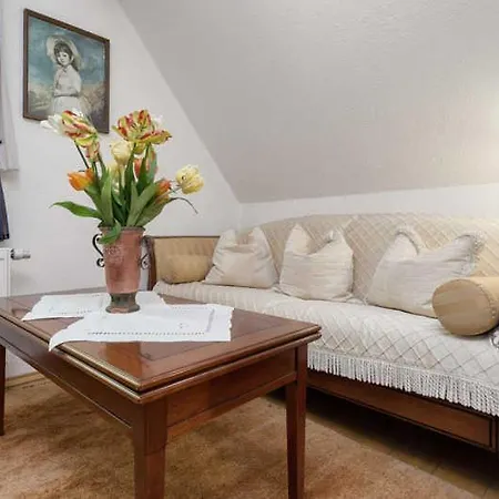 Jaegerhaus Alleinlage Mit * Oppach