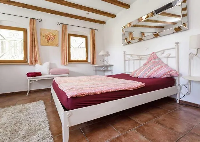 Jaegerhaus Alleinlage Mit 샬레 *