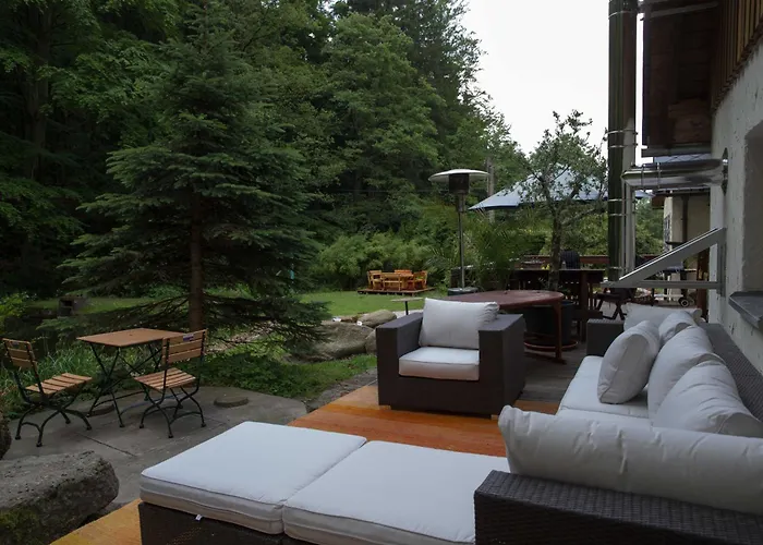 Jaegerhaus Alleinlage Mit 샬레 Oppach